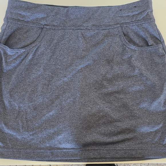 Callaway golf skort size small worn twice - Picture 3 of 3